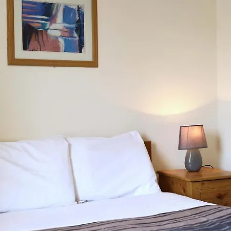 Long Quay Apartments, *