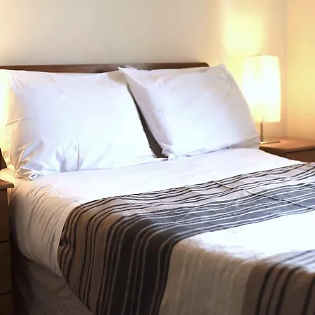 Lejlighed Long Quay Apartments, *