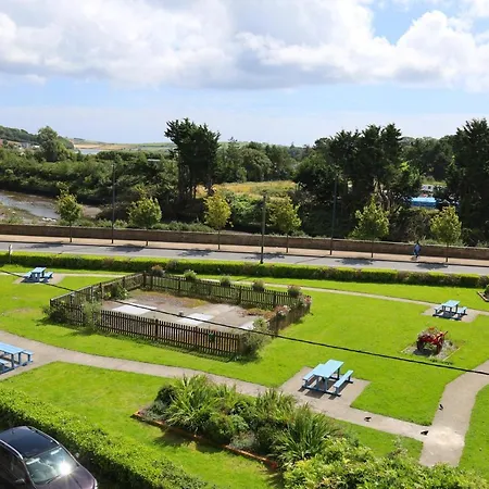 Long Quay Apartments, * Clonakilty