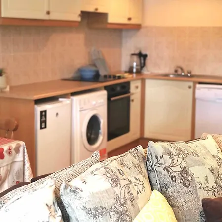 Long Quay Apartments,