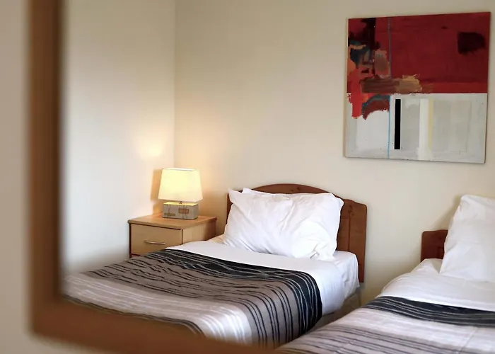 Long Quay Apartments,