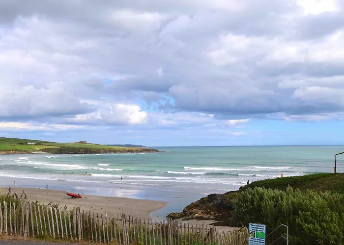 Long Quay Apartments,